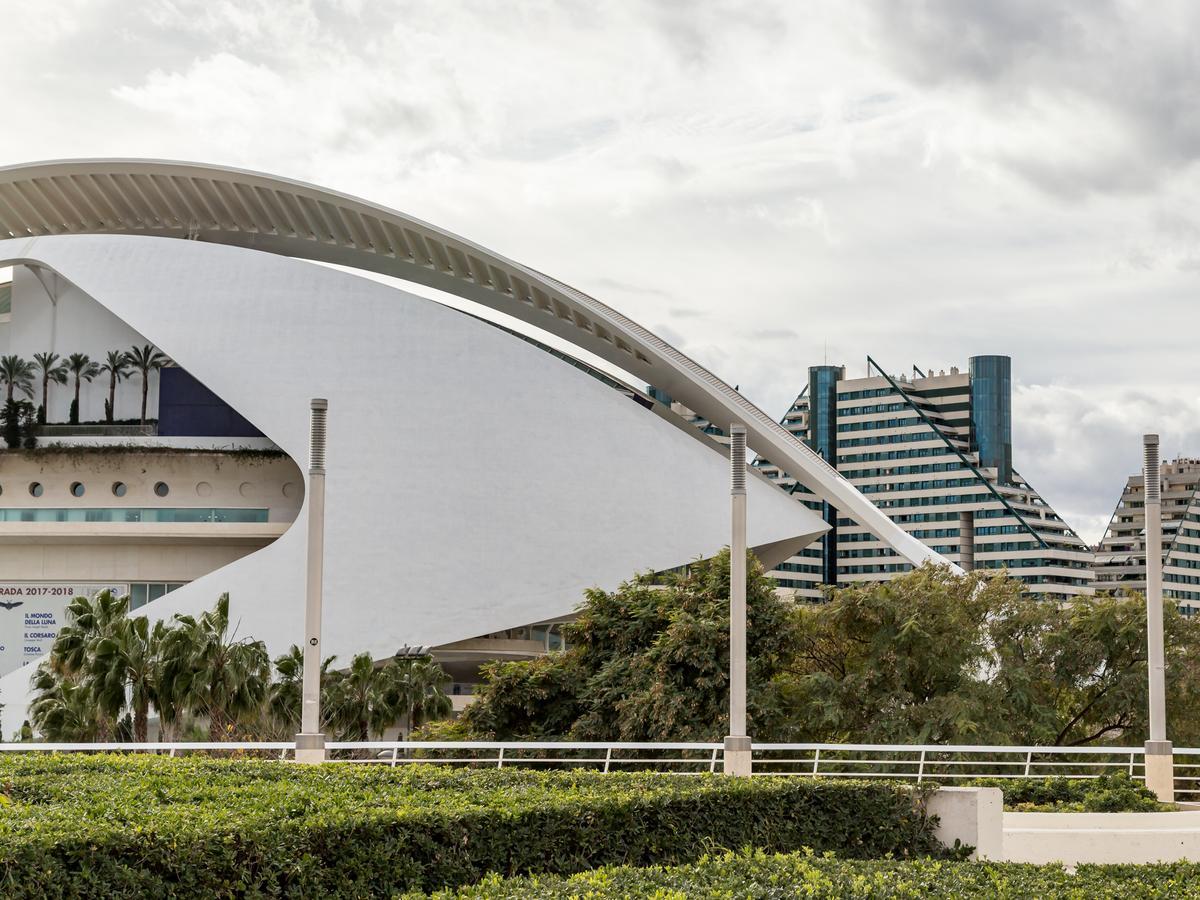 Travel Habitat - Ciudad De Las Ciencias บาเลนเซีย ภายนอก รูปภาพ